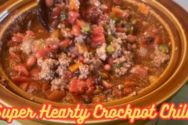 Make COLD Winter Days Warm with THIS Hearty Chili Recipe