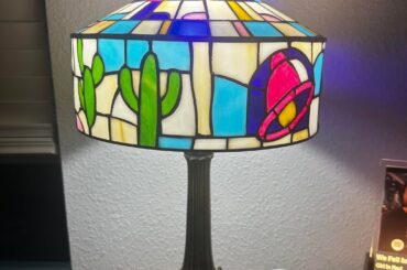 The bulbs finally got here! Here is the lamp lit up!