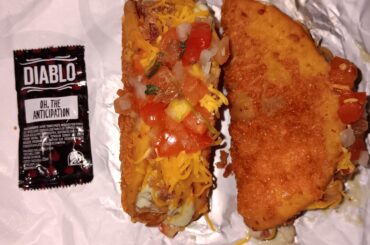 Chicken bacon chalupa