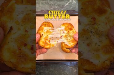 🌶️😍 Cafe style chilli butter recipe 😍 #garlicbutter #garlicbread #butter #ytshorts #homemade