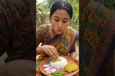 Rural Bangladeshi food rice, lentils and green chillies | #shorts #recipe #food #DesiFood