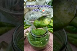 homemade green chilli sauce recipe 🫙🟢 #homemade #sauce #ketchup  #cooking #shorts