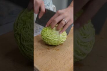 Cabbage Chili Crunch Dense Bean Salad 🥗🔥