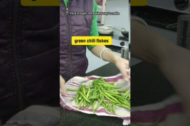 The Easiest Way to Make Green Chilli Flakes #shortsfeed