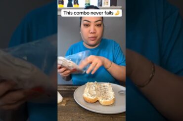 Ham & cheese hero with extra mayo, extra black pepper, lettuce, tomato & onions  #comfortfood #