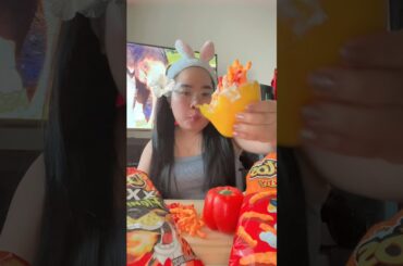 BELL PEPPER x CREAM CHEESE x CHETOOS TREND #trending #trendingshorts #trendingvideo #mukbang