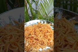 Chilli Garlic Noodles || Noodles recipe #shorts #chilligarlicnoodles #noodles #youtubeshorts #viral