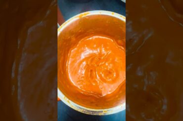 Fresh homemade chilli sauce #chillisauce #sauce #food #recipe #cooking #sauces #viral #youtubeshorts