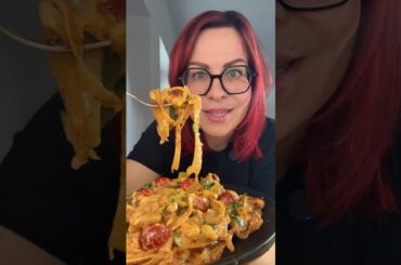 Zwiebel-„Pasta“ aus dem Ofen #rezepte #pasta