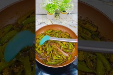 Tasty and spicy green chilli recipe