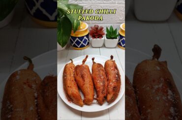Stuffed Chilli Pakora🤤 #pakora #chillipakora #snacks #easyrecipe #trending #shorts #viral #chili