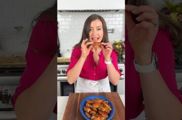 Baked Chicken Wings - Crispy & Easy #shorts