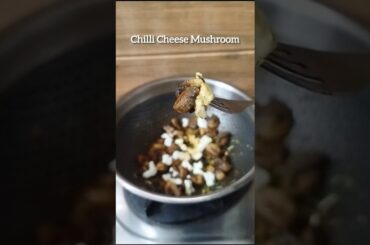 Chilli Cheese Mushroom Recipe 🍄🧀 | Easy Spicy Mushroom Snack #Shorts