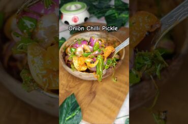 instant Onion🧅 Chilli🌶️ Pickle Recipe😋#shorts #easyrecipe #instantachaar #trendingshorts #foodshorts