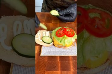 ​Bell Pepper Burgers 🌶️ #satisfying #recipe🍳