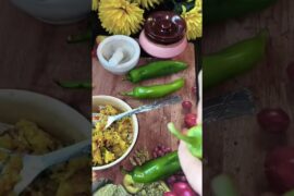 chili pakoda#pakodarecipe #shorts #indianrecipes #food