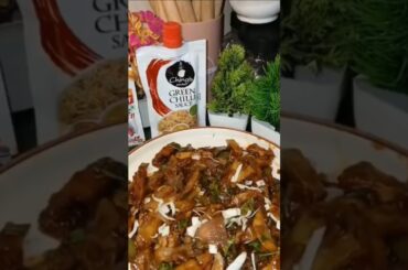 Honey Chilli potato #streetfood #chillipotatorecipe #trending #shorts #recipe#homemade#honey#food