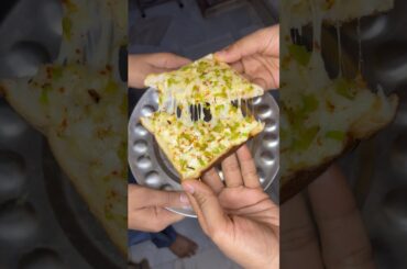 Chilli Cheese Toast / Bread Chilli Cheese Toast Recipe #shorts #youtubeshorts