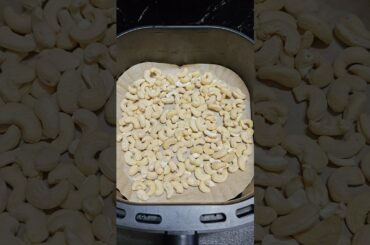 Airfried Crispy Pepper Cashew nuts 😋 | Simple snacks recipes #viral #shorts #airfryer #trending