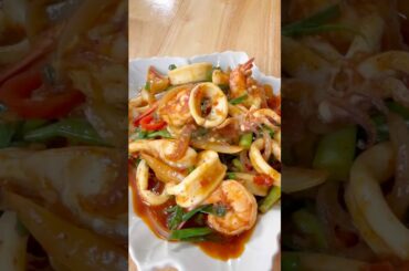 Yummy Thai Style Seafood with chili paste recipe 😋🔥 #shortsvideo #youtubeshorts #thaifood #seafood