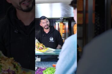 Ein legendären Chilli Cheese Döner 🥙 #viral #food #ytshorts #foryou #shorts #trending #fyp #youtube