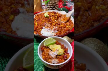 🥇The Ultimate Vegan Chilli🌱🌶️ #veganfood #shorts #veganrecipe #chili #chilli #veganmeat #vegano