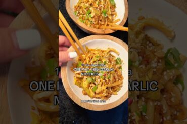 CHILI GARLIC NOODLE BOWLS🍜🌶️#recipe #dinnerideas #healthyrecipes #shorts