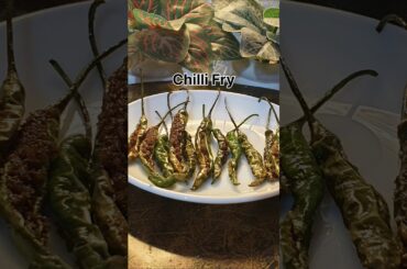 Ghar me jab sabzi na ho to y try kare#chilli fry recipe #spicy food #veg recipe #viralrecipe