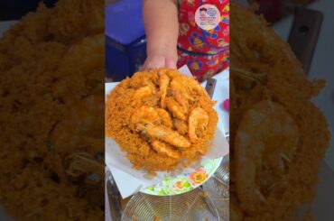 แห่ดูเป็นล้าน‼️กุ้งขาวทอดแพ ทำไมvายถูกจัง 40บ. สูตรพริกแกงไม่ง้อน้ำจิ้ม กรอบมาก😋 #กาดนัดจตุจักรลำพูน