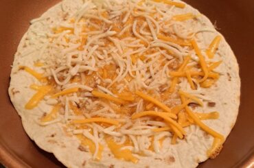 cinn sugar cheesy rollups