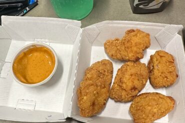 When did the nuggets go from looking like this, to constantly burnt? I went over a year without buying them until recently.