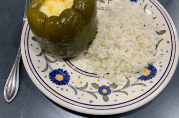 Stuffed bell peppers Al vapor y arroz blanco