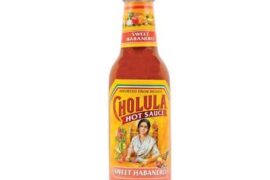 In case anyone's curious, the best hot sauce in the cholula variett pack.