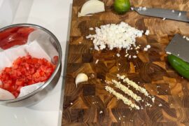 do you guys garlic in pico? white pepper?