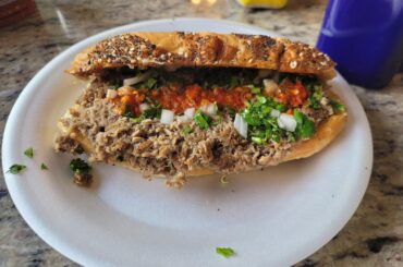 Un lonche de barbacha