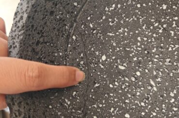 Is this molcajete cracked or is this a natural fissure?