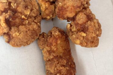 Im about to eat chicken nuggets