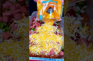 This dinner is a crowd pleaser! #easyrecipe #dinner #chili #recipe