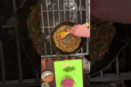 Easy Slow-Cooker Chili with Baked Cornbread Topping