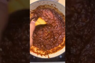 Oven Roasted Homemade Chili / This is a must try chili recipe and yes my recipe includes salsa