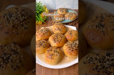 Bakery Style Chicken Keema Buns at Home | Ramadan Iftar Recipe | Air Fryer #shorts #chickenbuns