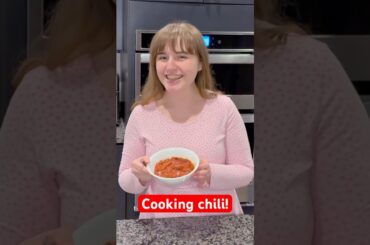 Making chili! 🌶️