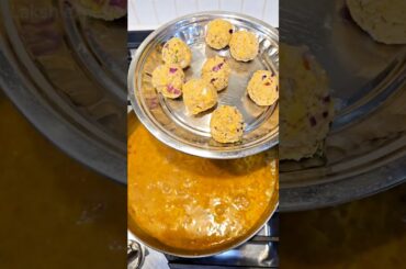 Protein Packed Urundai Kuzhambu🤤 & Crispy Airfry Pakoda🔥#shorts #tamilvlog#tamilshorts #lunchrecipes