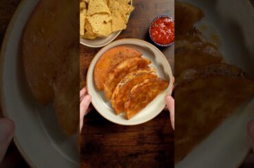 Crispy Cheese Ground Beef Tacos 🌮