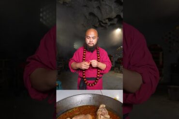 This Sichuan-style spicy chicken is so delicious!