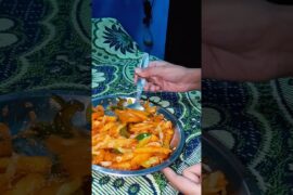 chilli potato chilli potato recipe chilli potato kaise banate hain#shorts#youtubeshorts#trending