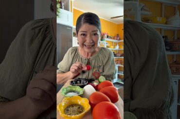 Making salsa with the hottest peppers available! #recipe#food  #explore