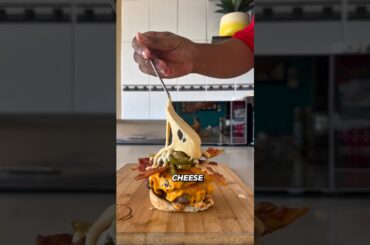 Bacon Chilli Cheese Burger 🔥🥹 #burger #chillicheese #bacon