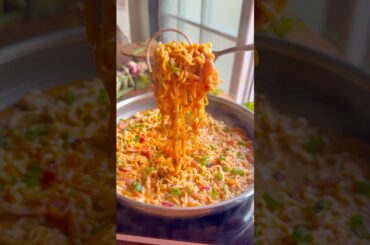 Creamy Chilli Oil Maggi Recipe 😍