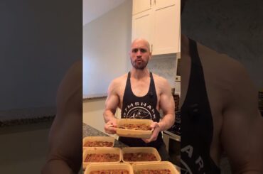 High Protein Chili for Meal Prep 💪 6 Easy Servings #shorts #proteinchili #mealprep